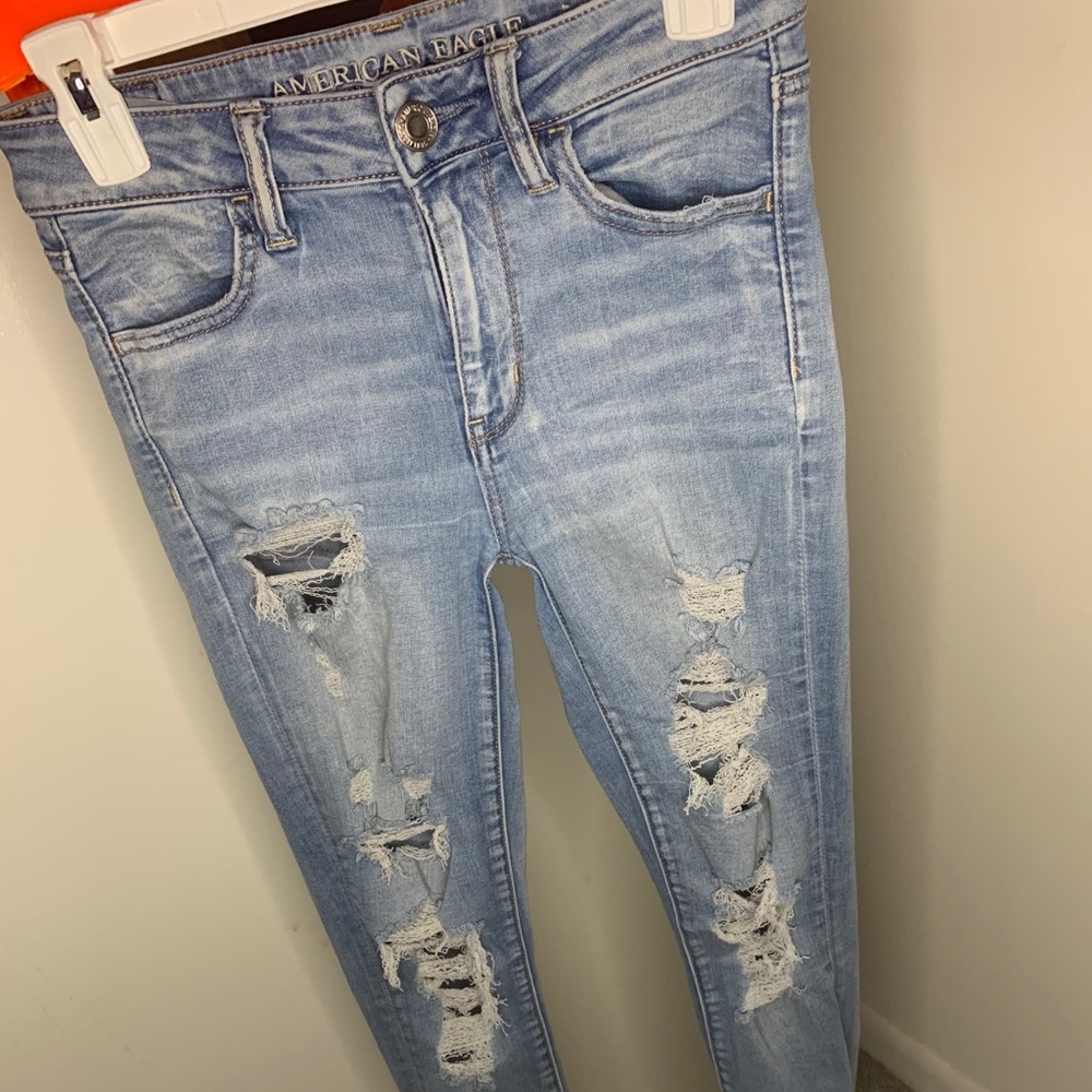 american eagle ripped jeans